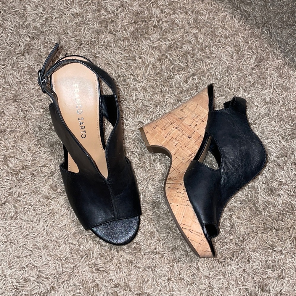 Black wedges barely worn!